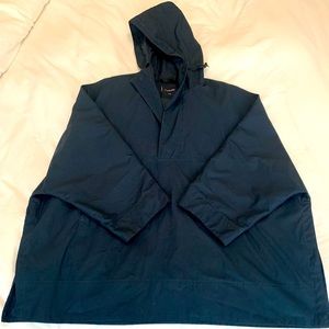 Everlane Poncho size small